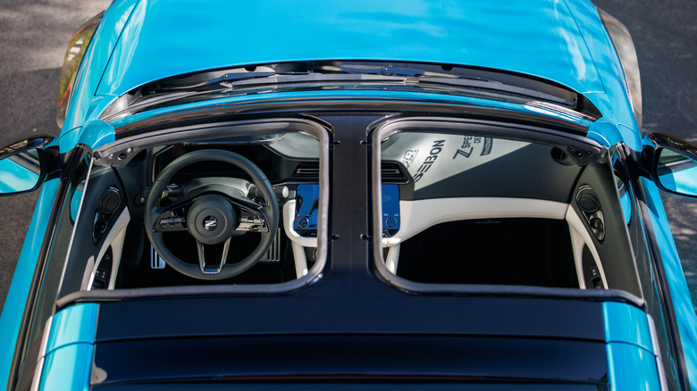 Top view of blue Nissan Z with T-tops removed