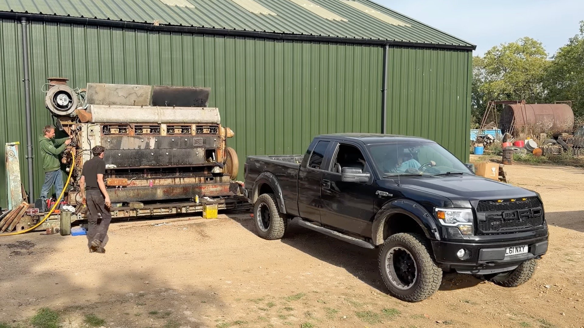 Gigantic 102.4L Engine Requires an Entire Pickup Truck to Start It