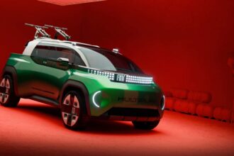 The Fiat Multipla Is Back—And It’s A Pickup, A Minivan, And An SUV The Fiat Multipla Is Back—And It’s A Pickup, A Minivan, And An SUV